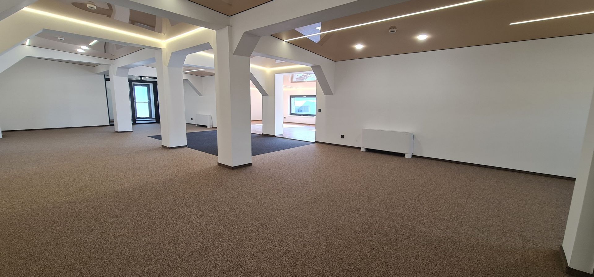 Spatiu comercial / birouri in cartier Izvor - Poză 4