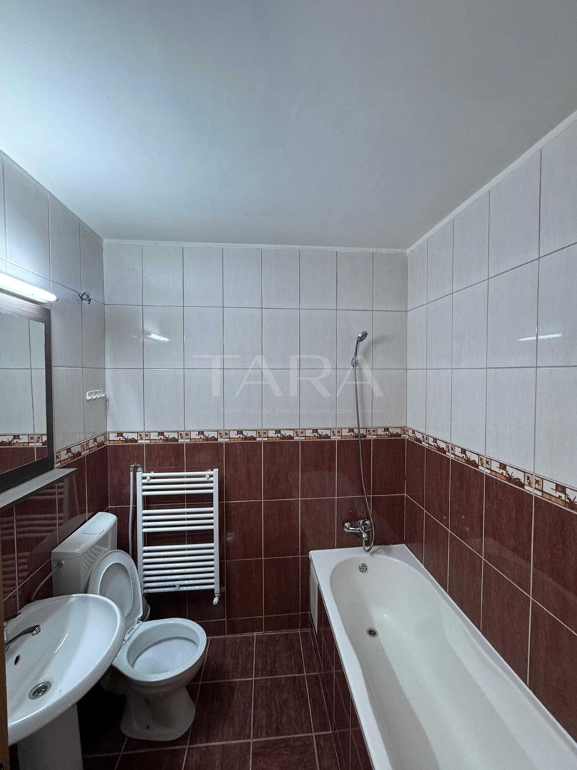 Apartament cu 1 camera, de vânzare în zona Florilor. - Poză 5