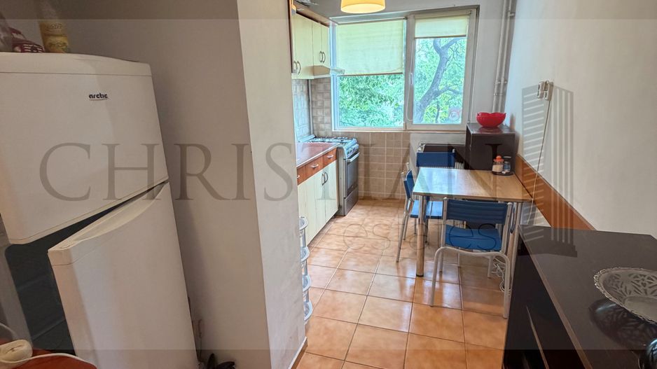 Apartament 4 camere 87 mp - Imobil 1965 - Etaj 1/4 - Poză 9