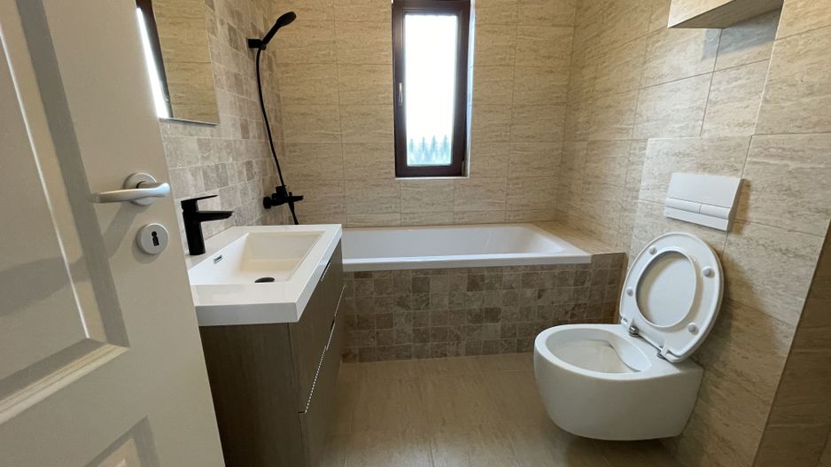 Locuinta tip duplex  in Ronat - Poză 17