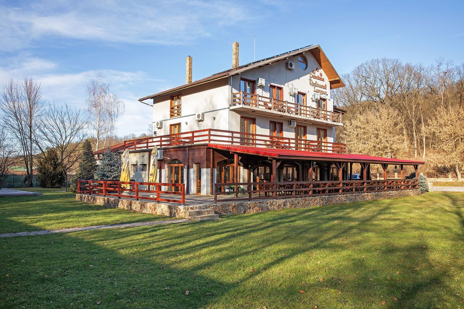 Pensiune, teren 4.460 mp, Hidișelul de Jos, Bihor. 685.000 Euro (neg). - Poză 4