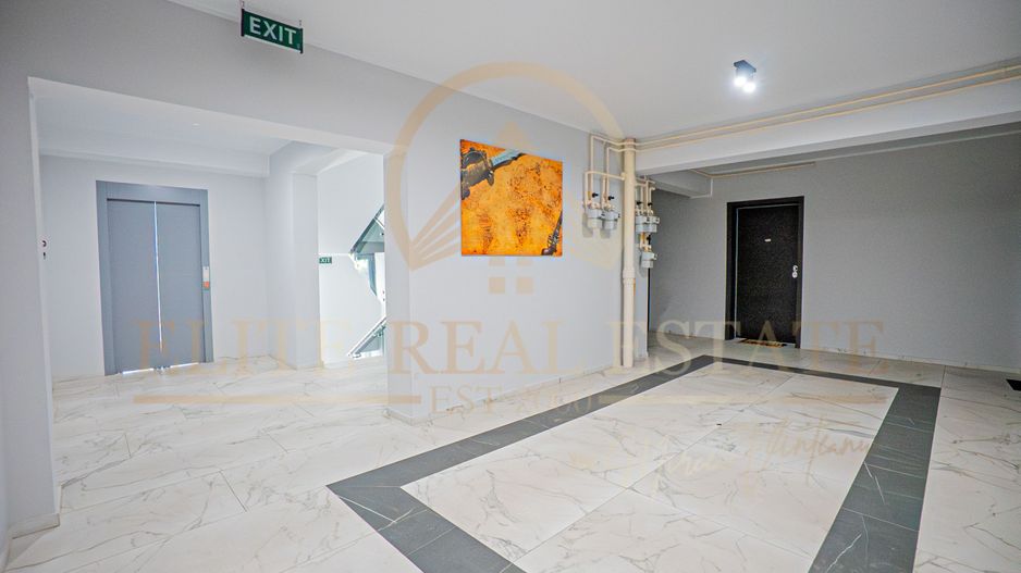Apartament premium de vanzare în Mamaia – vedere la mare și lac - Poză 17