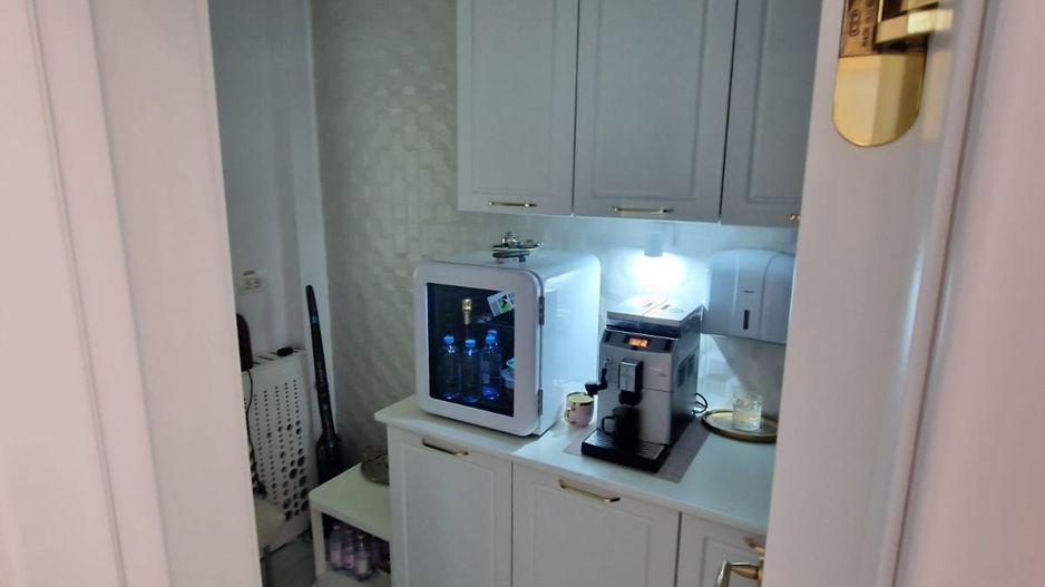 Inchiriem vila cu etaj zona Floreasca Central - Spital Floreasca - Poză 12