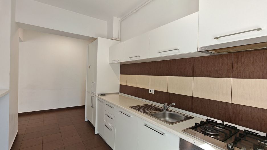 Vanzare apartament doua camere+parcare, Berceni-Oltenitei - Poză 7