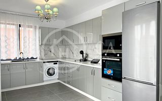 Casa de vânzare cu 4 camere in Santandrei, Bihor - Poză 3