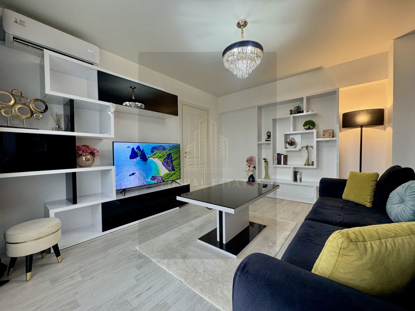 Vânzare apartament cu 2 camere, 56 m.p. în Tătărași - Evergreen Towers - Poză 3