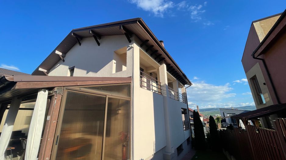 Casa de inchiriat pe str.Voronet - Poză 3