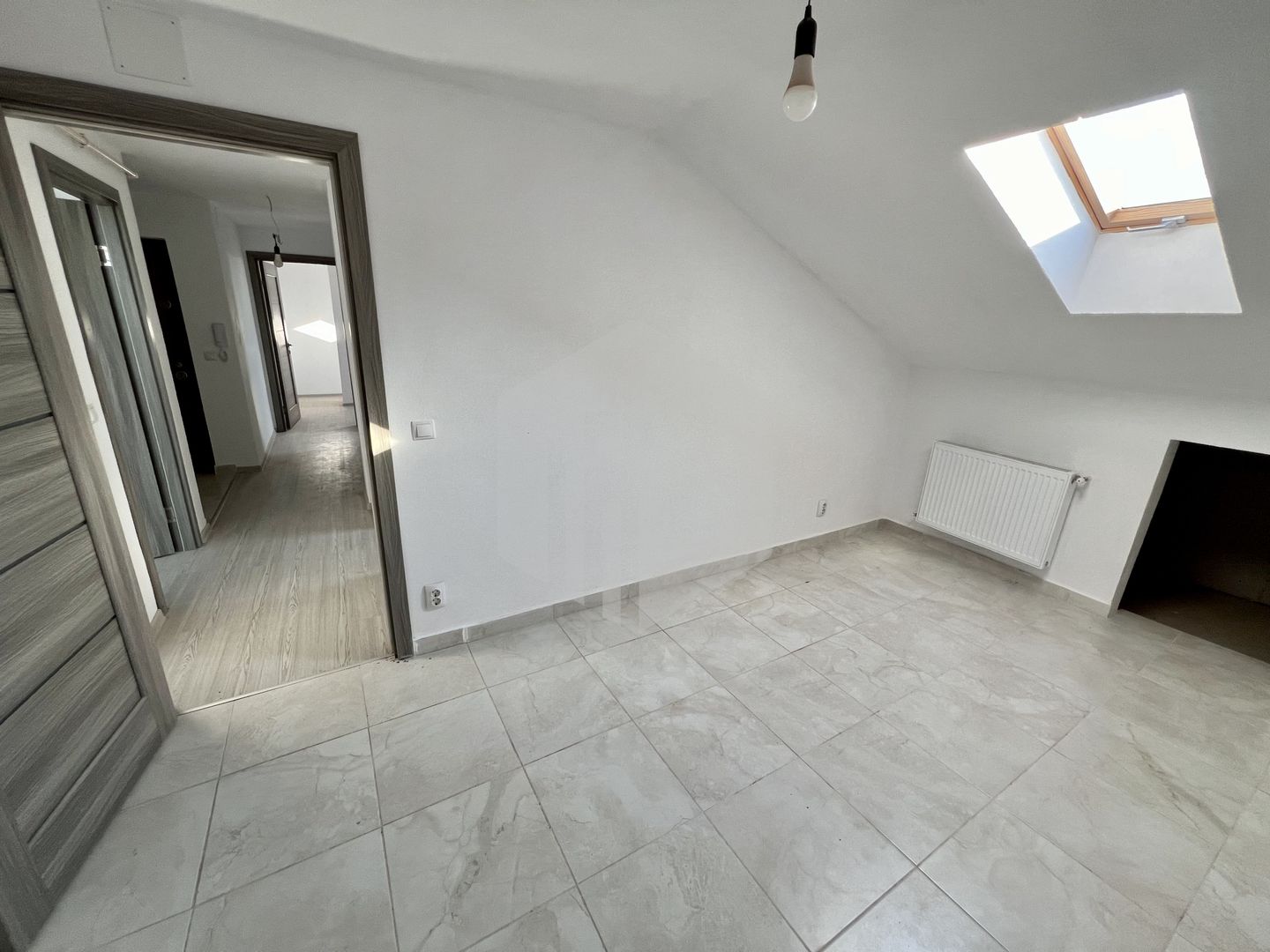 La CHEIE | Apartament 3 Camere | DECOMANDAT/Sos. Alba Iulia Turnisor - Poză 7