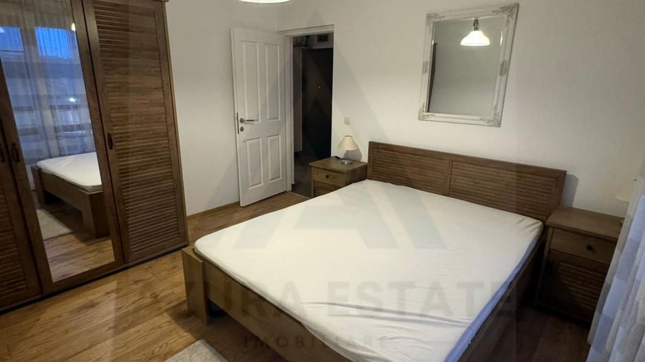 Apartament 4 camere 117 mp utili 2 bai si parcare privata in Selimbar - Poză 2