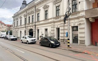 Spatiu pentru birouri ultracentral de inchiriat in Oradea - Poză 3