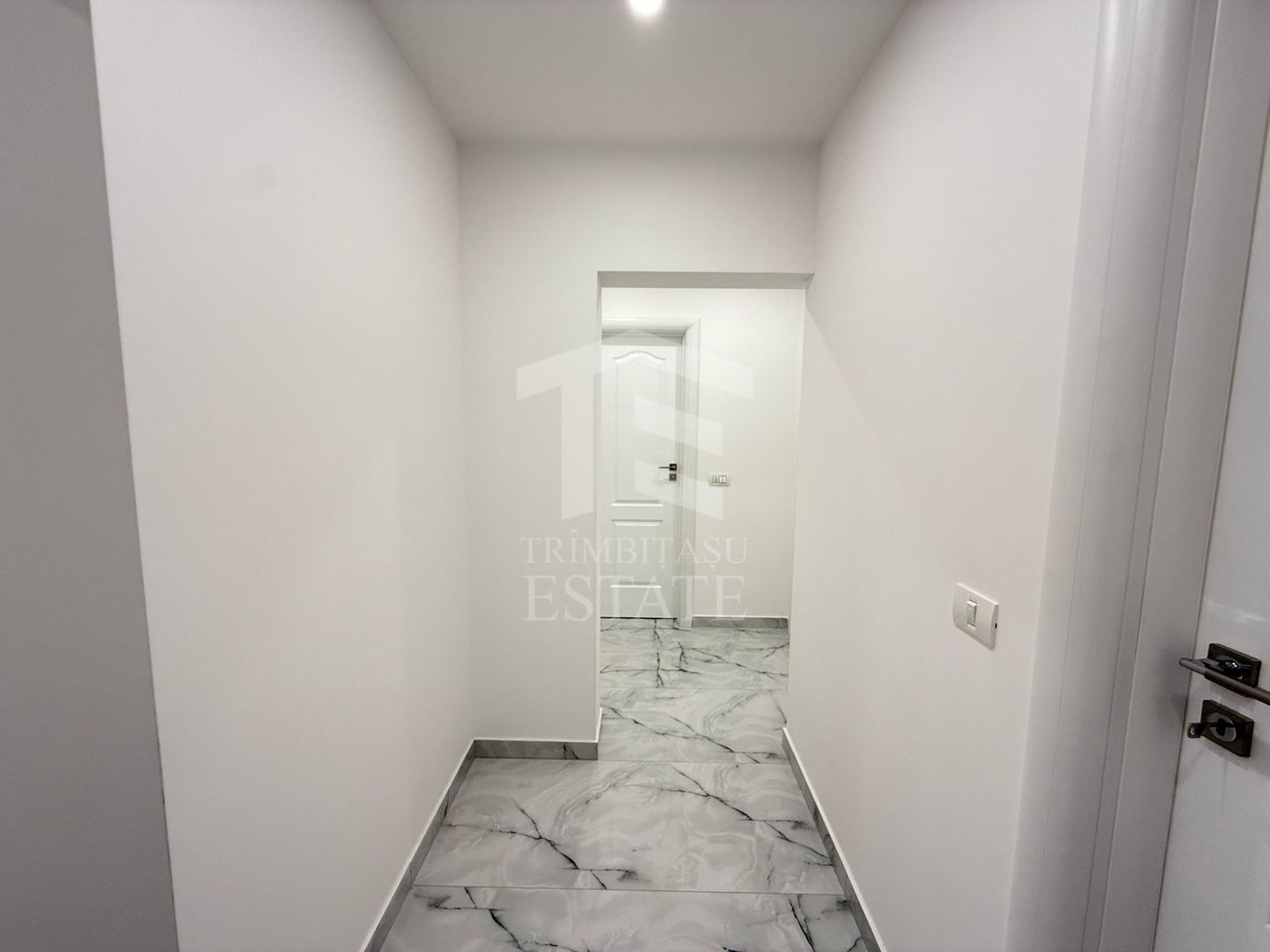 Apartament 4 camere Lacul Tei Doamna Ghica - Poză 22