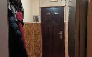 De vanzare apartament cu 2 camere - Poză 5