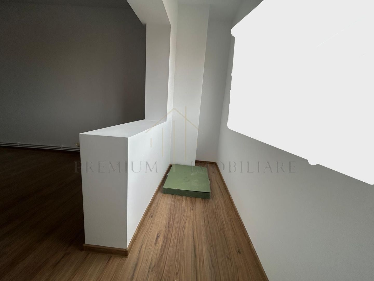 Apartament 3 camere  2 băi | renovat 2025 | parcare - Poză 3