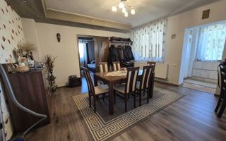 Casă cu grădină generoasă, perfectă pentru familie - Luna de Sus. - Poză 2