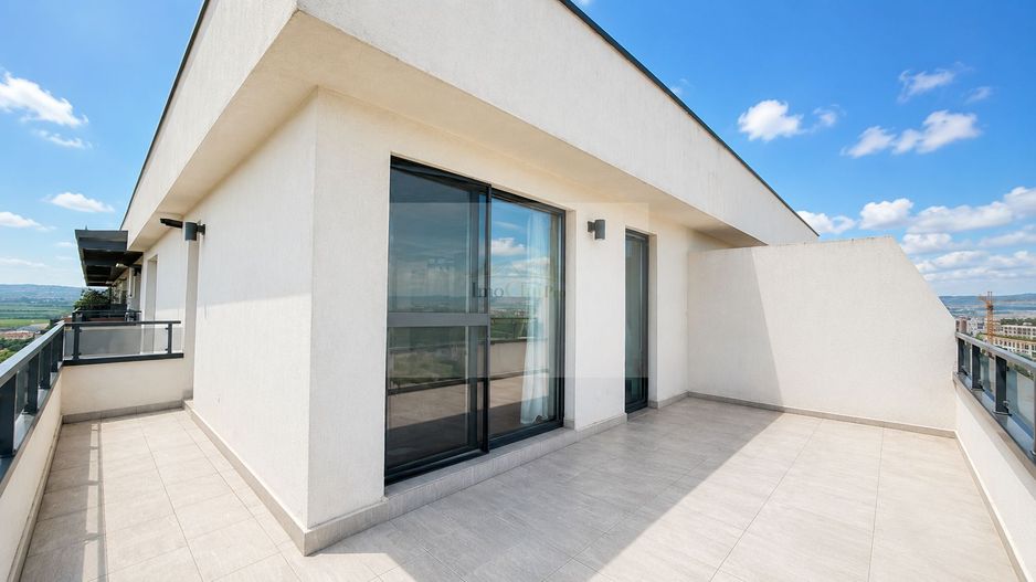 Vânzare apartament 2 camere, View panoramic și Terasă 24 mp - Poză 9