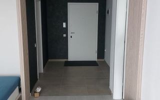 Garsoniera moderna - Mall Coresi - Poză 7