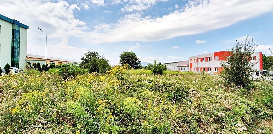 Teren in zona comerciala, 7100mp pe Calea Feldioarei (DN13) - Poză 10