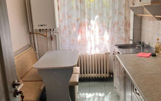 Apartament cu 2 camere semidecomandat, 50 mp, parter, Bd. Cantemir, Iași - Poză 2