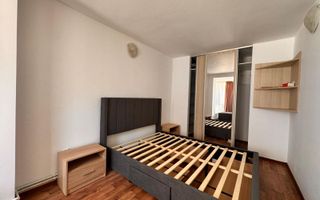 APARTAMENT DE INCHIRIAT 4 CAMERE UTILITATI INCLUSE IN PRET - Poză 5