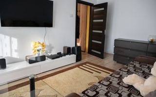 Apartament cu 3 camere | B-Dul Stefan Cel Mare | Oradea - Poză 8