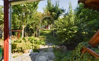Casă individuală cu 4 camere, zonă centrală - Poză 11