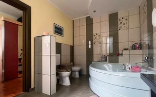 Vila cu 5 Camere și Teren 2183+Clădire pentru Afacere sau Evenimente - Poză 7