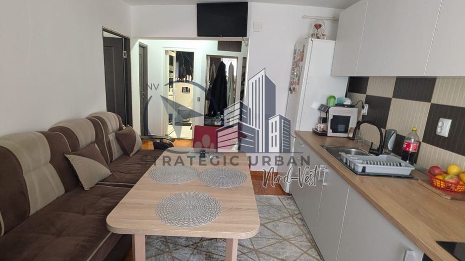 Apartament cu 2 camere decomandat de vânzare – Zona Stejarului - Poză 2