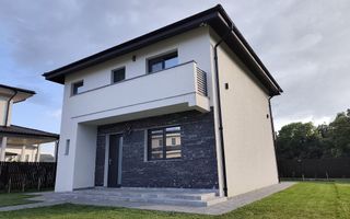 Casă 5 camere, Valea Ursului, Miroslava, lângă Pădurea Uricani – Zonă exclusivistă - Poză 1