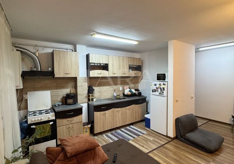 Apartament modern, 2 camere și loc de parcare, Baciu, zona Șoimului. - Poză 1