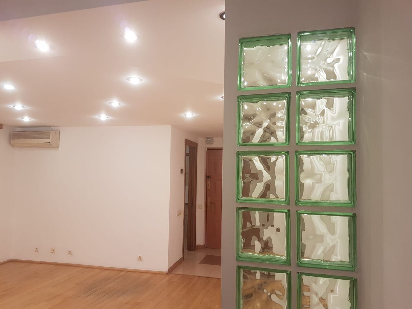 Apartament 2 camere- Zona English Park - Poză 5