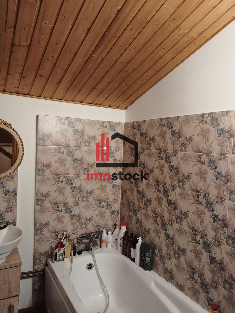 Casă -zona Liviu Rebreanu - Poză 26