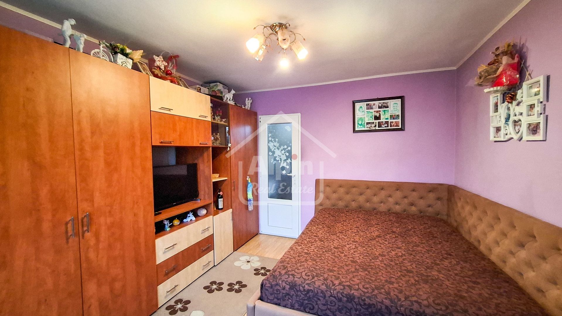 Camera De Camin I Uzina 2 - Poză 6