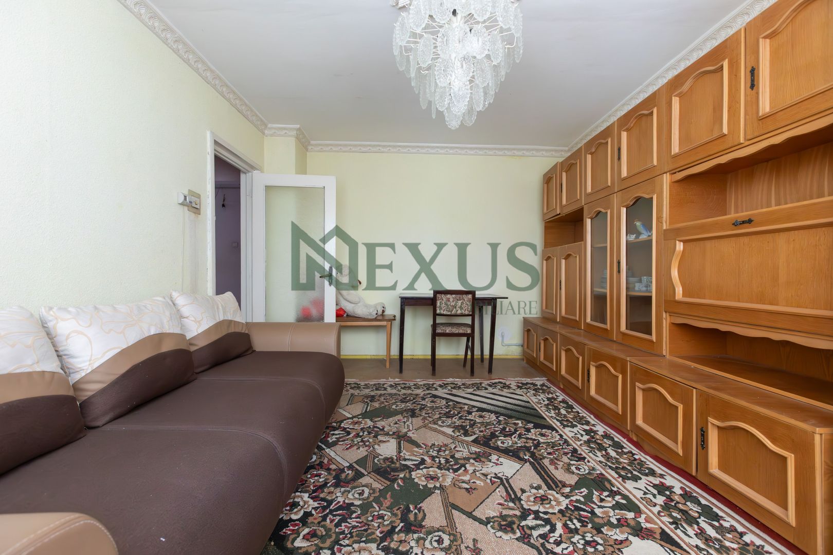 Apartament cu 4 camere, 90 mp, etaj 1 – Zona Nord, Bacău - Poză 16