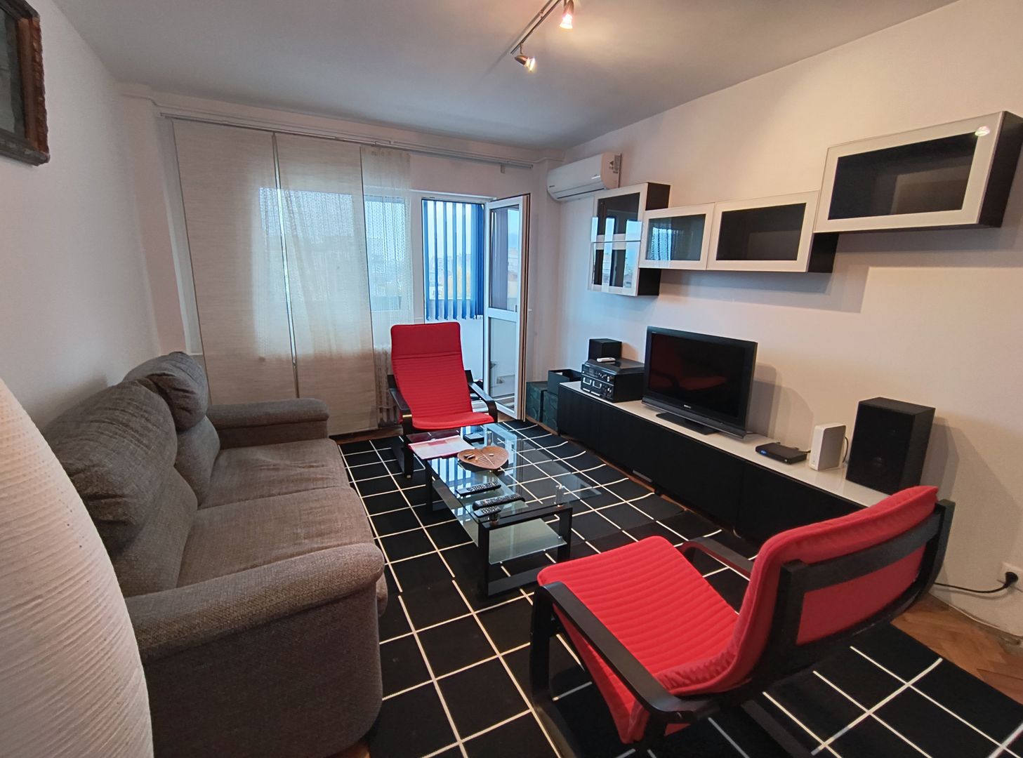 Pta Romana- Mageru- Mc Donald's- Pta Lahovari - Poză 1