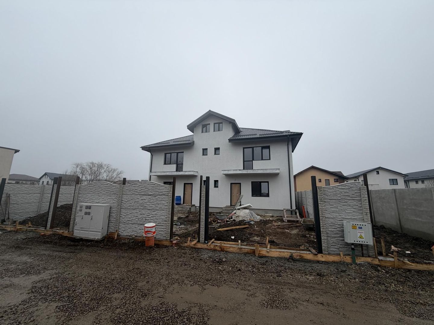 CASA TIP CUB BRAGADIRU, INCALZIRE PARDOSEALA, TEREN 185 MP, COMIS 0% - Poză 4