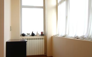 Birou mobilat si utilat, Complex Studentesc; centrala proprie. - Poză 19