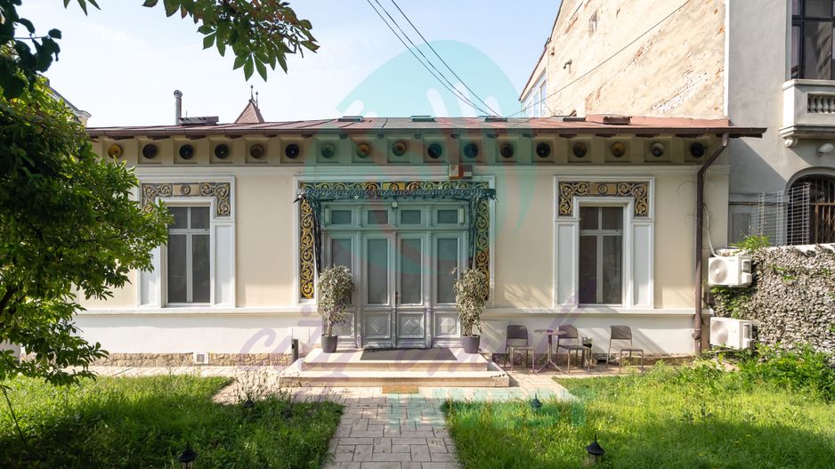 La 2 pasi de Parcul Cismigiu. Proprietate emblematica/ 641 mp teren - Poză 1