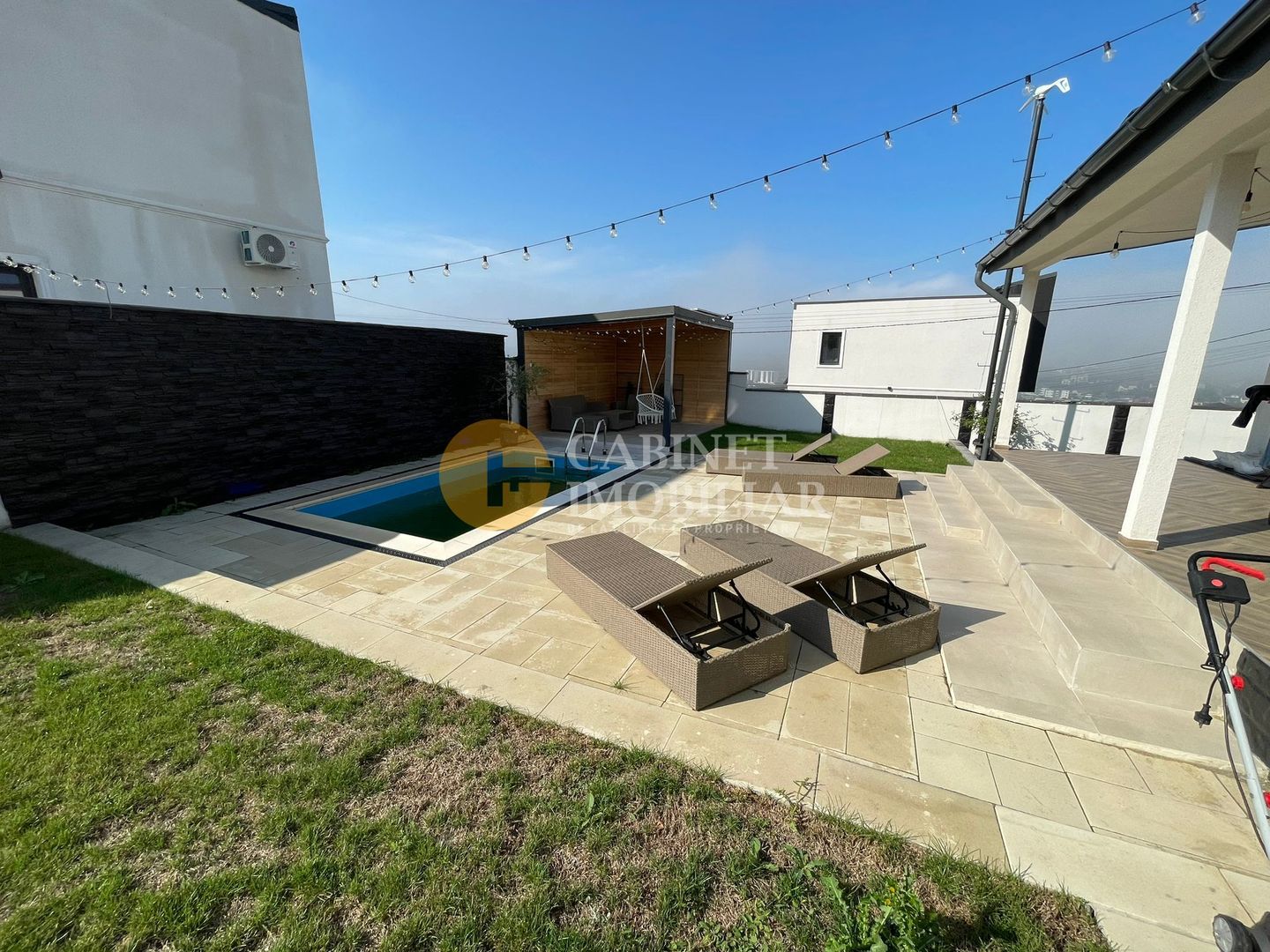 Vila Moderna - Piscina exterioara - finisaje PREMIUM - Poză 6