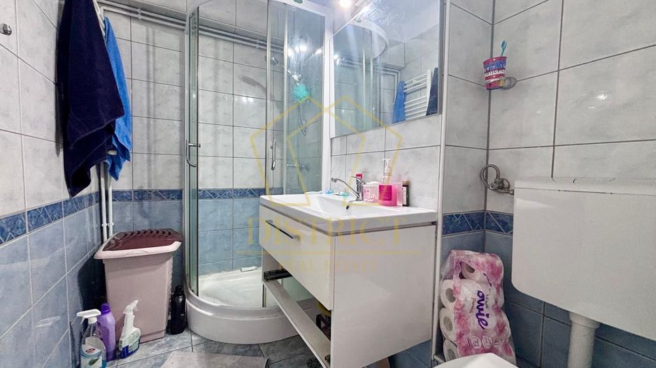 Apartament spatios cu 4 camere si terasa | Modern - Poză 14