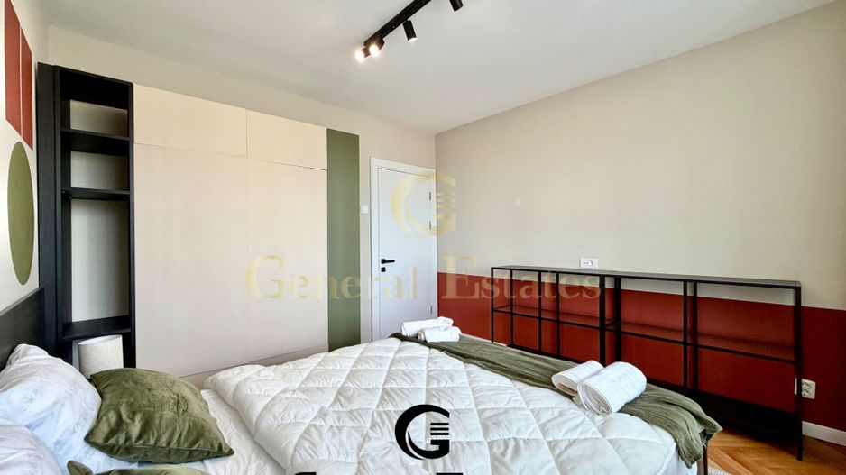 Copou | 2 Camere Decomandat | Lângă Parc | Vedere Panoramică | Renovat - Poză 18