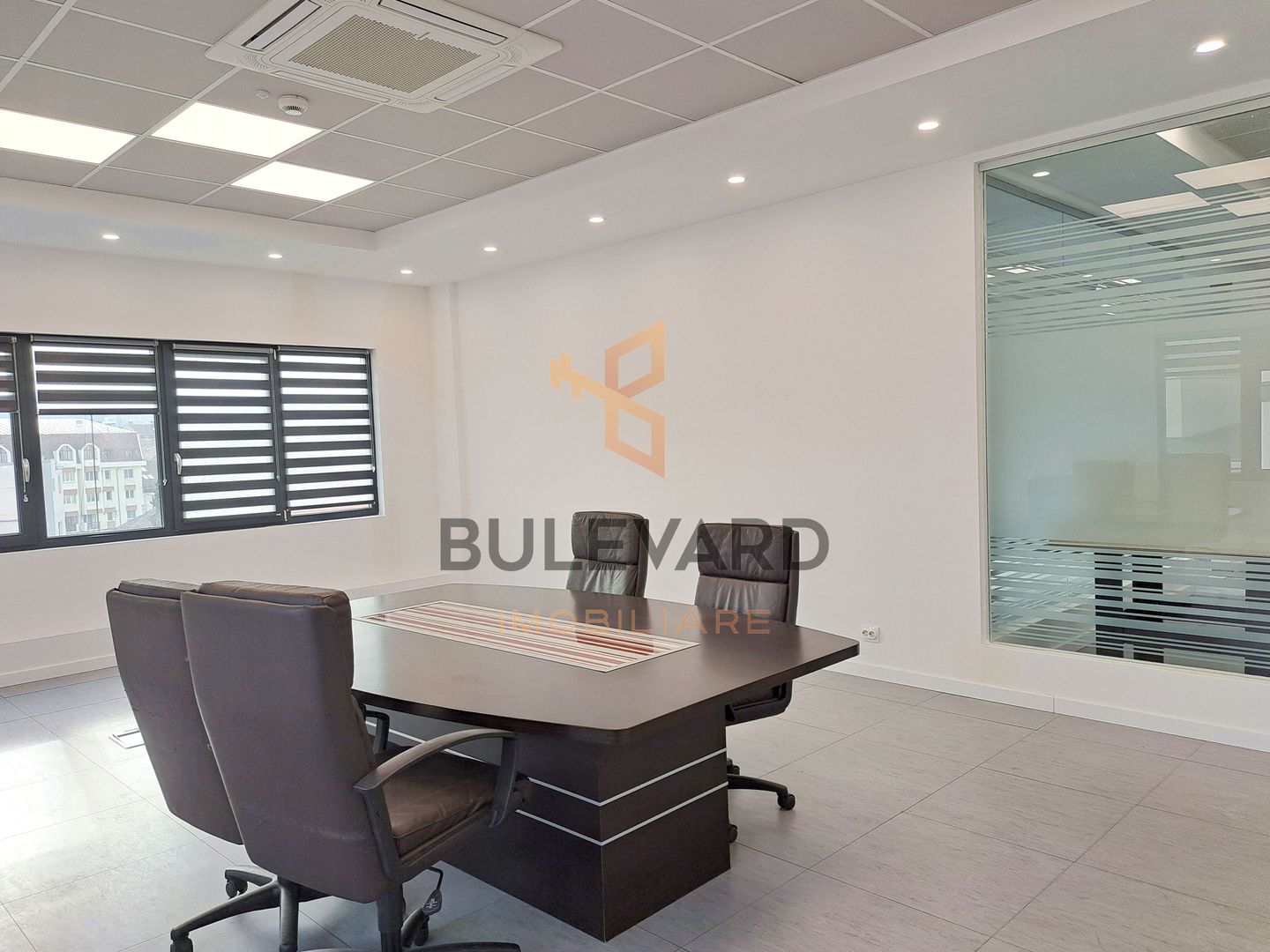 Spatiu birou in zona centrala! - Poză 13