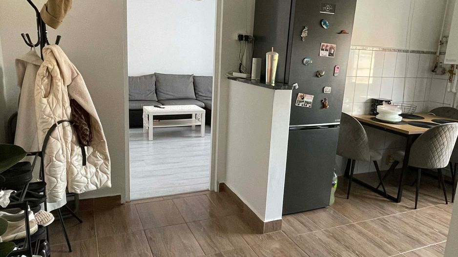 BRASADAS vinde ap 2 cam 51mp etaj 4/4 zona ULTRACENTRALA. - Poză 5