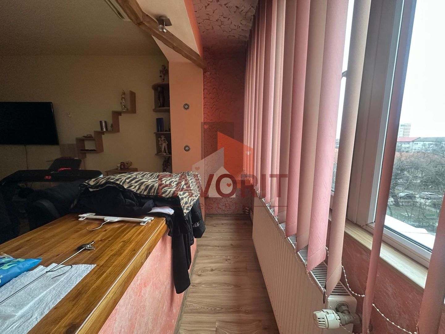 2 camere | centrala proprie | mobilat si utilat | zona excelenta | - Poză 15