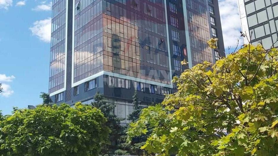 ESTATE TOWER - Poză 1