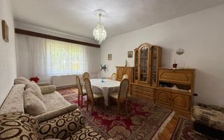 Casă 3 Camere | Curte 400 MP | Zonă Centrală - Poză 1