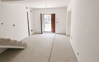 Casă de vânzare, Vișani, 230 mp utili, 3 dormitoare, living 60 mp, teren 610 mp - Poză 9