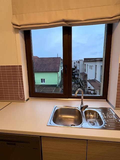 Apartament  de 3 camere cu view superb in  cartierul Europa - Poză 10