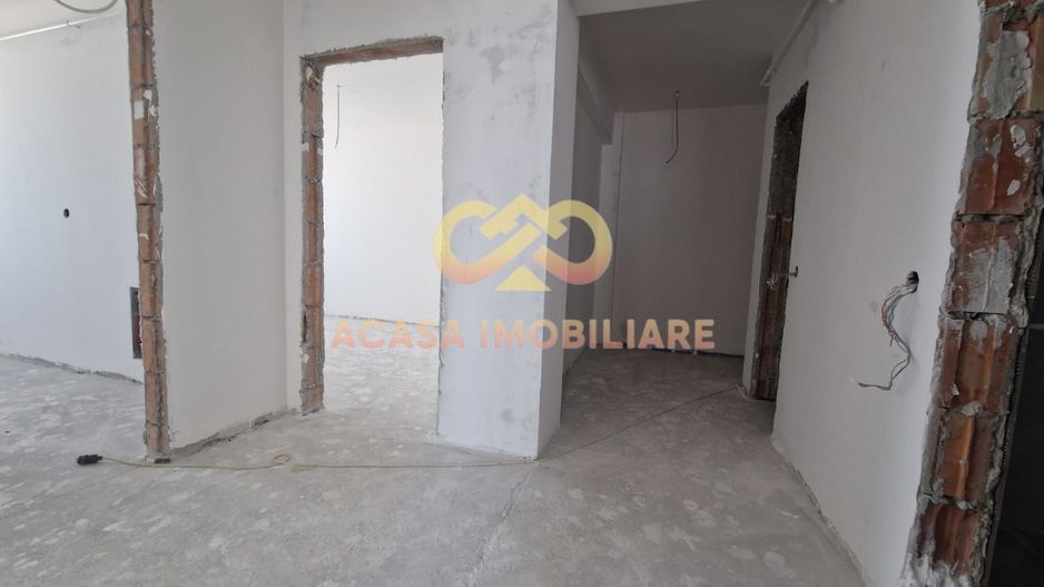 NOU ROND ERA PACURARI AP.3 Camere 70 Mp cu terasa si  51mp gradina - Poză 13