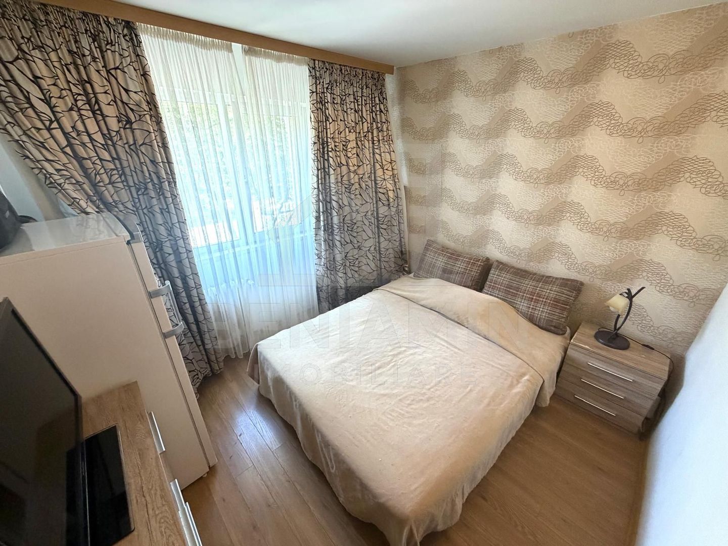 Apartament 3 camere Rovine Profi Etaj 1 66mp teava de gaze - Poză 8