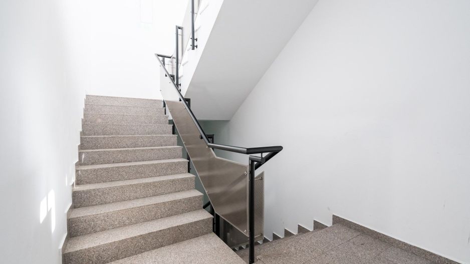 cladire de birouri 8889 mpc in Piata Alba Iulia inchiriata - Poză 13